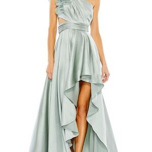 Mac Duggal Green Asymmetrical One-Shoulder Gown